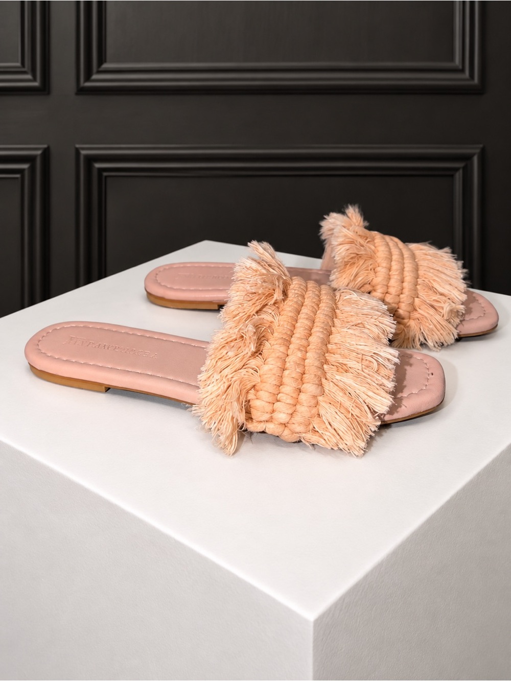 PAWUAMBA Blush Pink Fringe Slide Sandals – Size 8